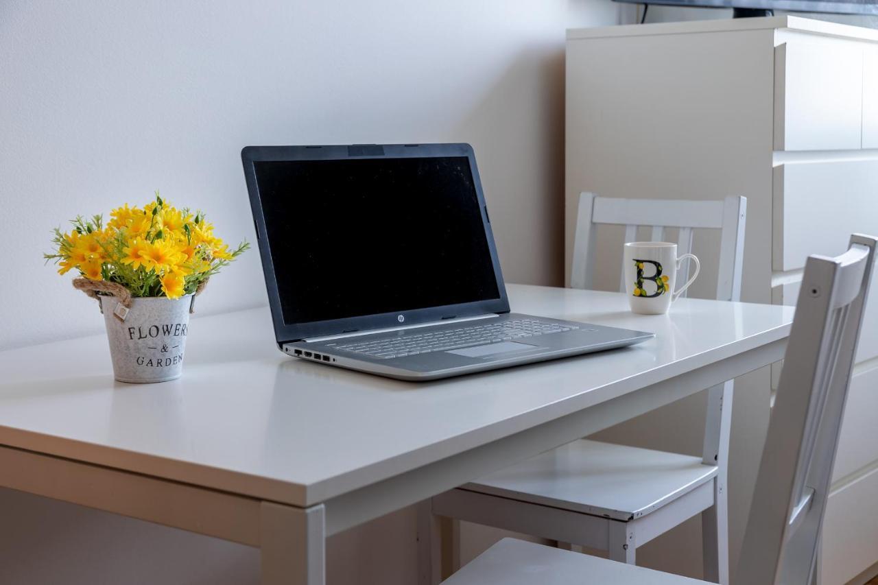 Milano City Apartments - Parking And Comfort - Spacious Apt Up To 8 Pax Dış mekan fotoğraf