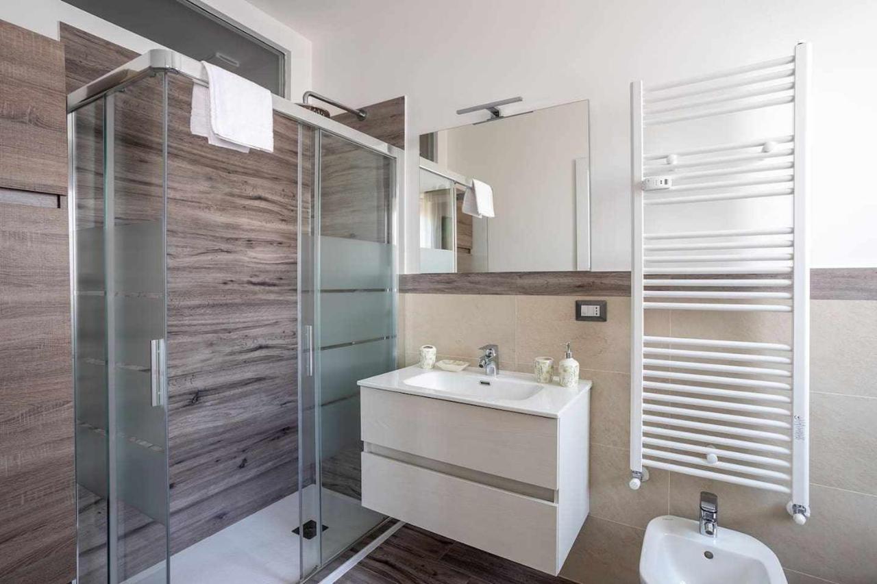 Milano City Apartments - Parking And Comfort - Spacious Apt Up To 8 Pax Dış mekan fotoğraf