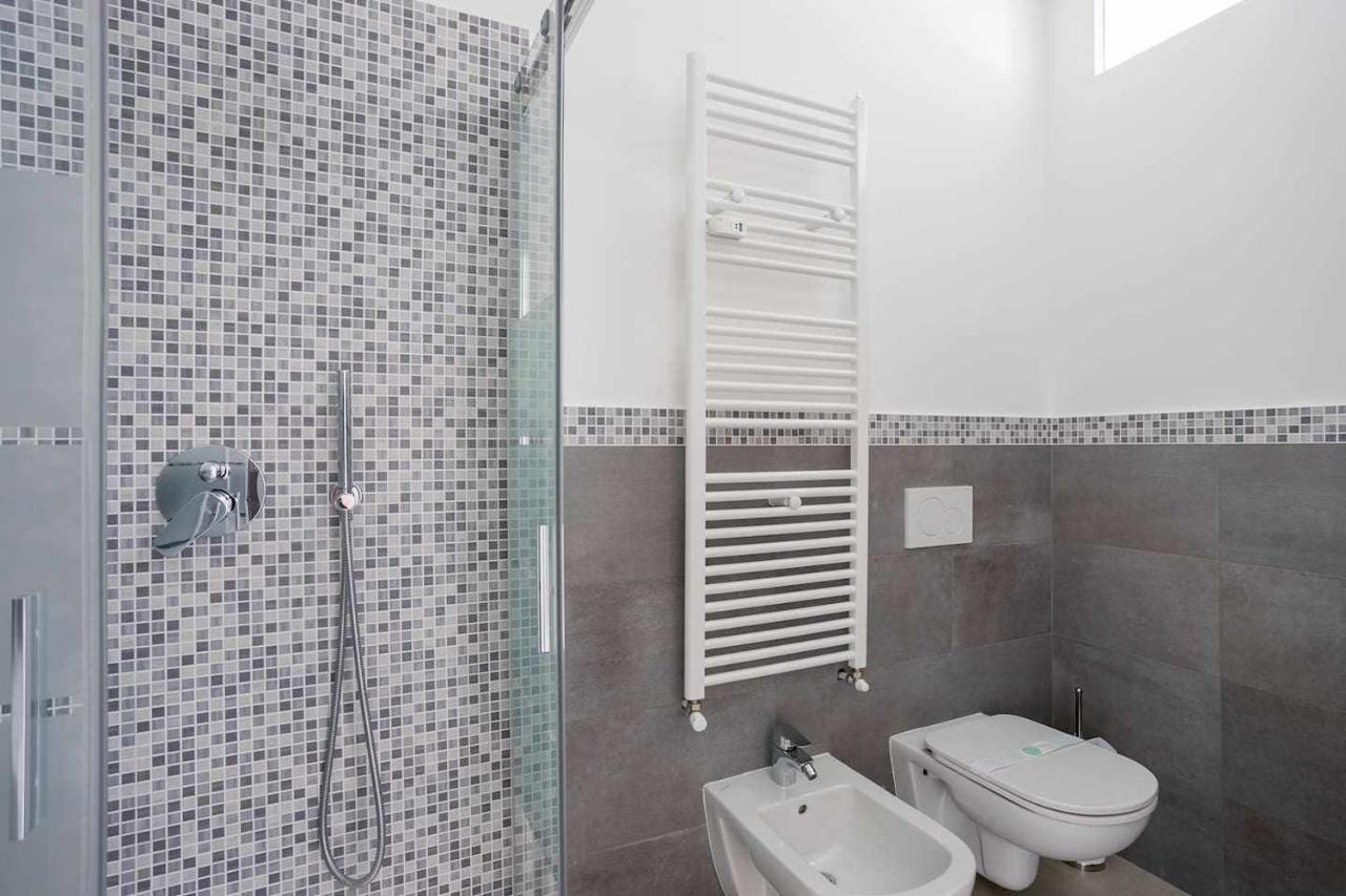 Milano City Apartments - Parking And Comfort - Spacious Apt Up To 8 Pax Dış mekan fotoğraf
