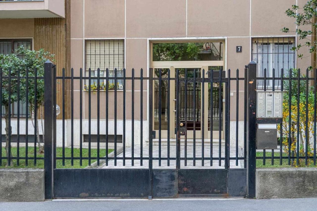 Milano City Apartments - Parking And Comfort - Spacious Apt Up To 8 Pax Dış mekan fotoğraf